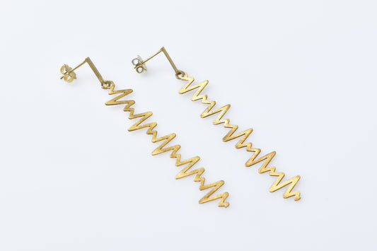 BROKEN HEARTBEATS OF LA